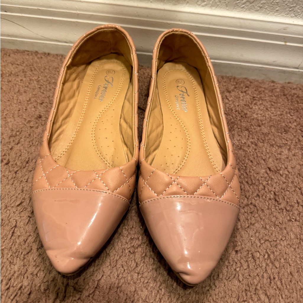 Beige Flat